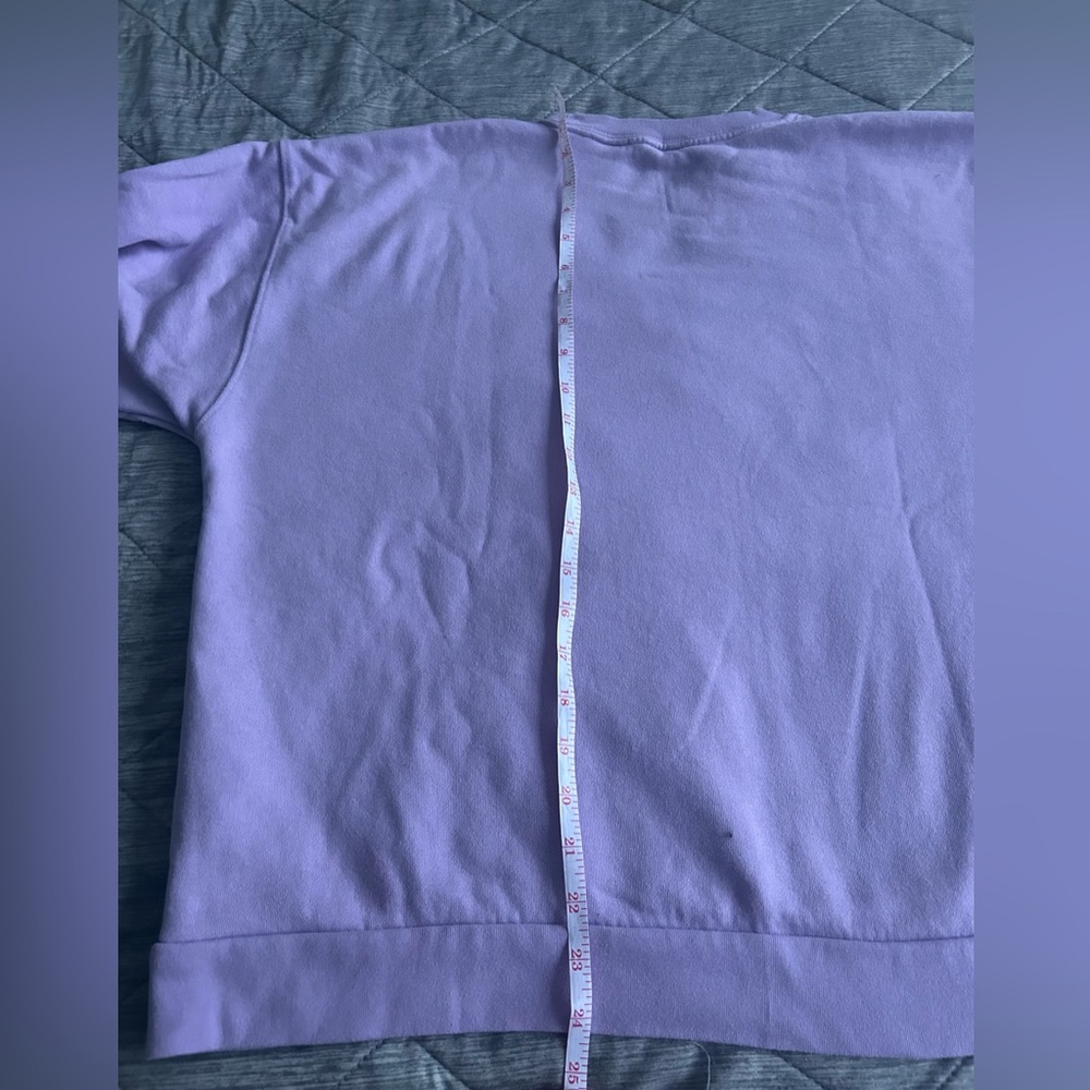 Levi’s Purple Floral Peace Crewneck Sweater - Picture 9 of 12